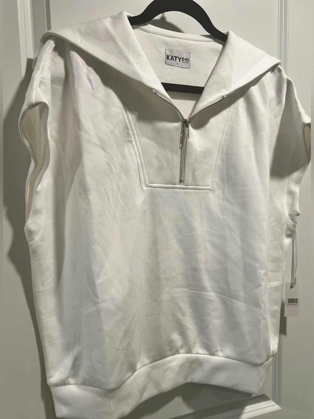 Katydid Women’s White Zip Pullover and Shorts Set Size L NWT